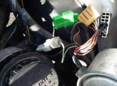 ECU test And clear connectors By brake reservoir