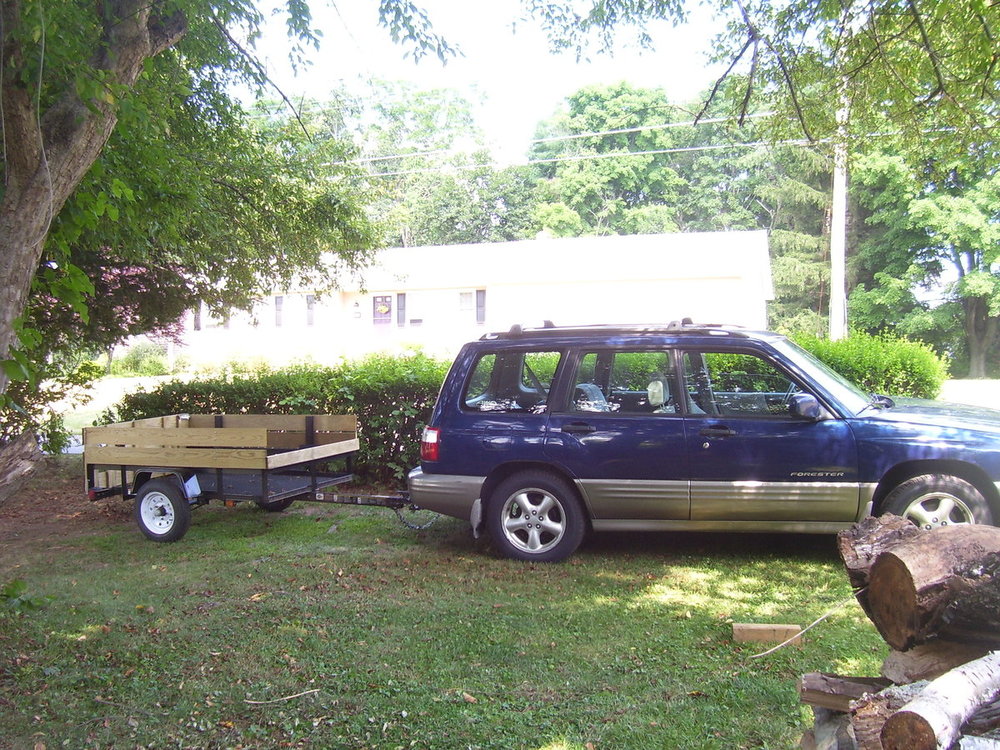 Subaru & trailer.JPG